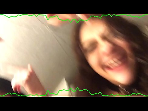 ❤️ Du pantikên hestyarî yên brunette yên seksî, keçikek quirky bastûr dimînin ❤️ Sluts li me ☑